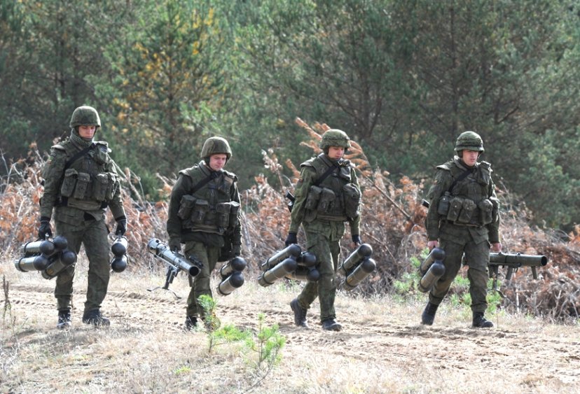 Mokymo centre parengti 84 mm Carl-Gustaf universalios paskirties M2/M3 granatsvaidžio...