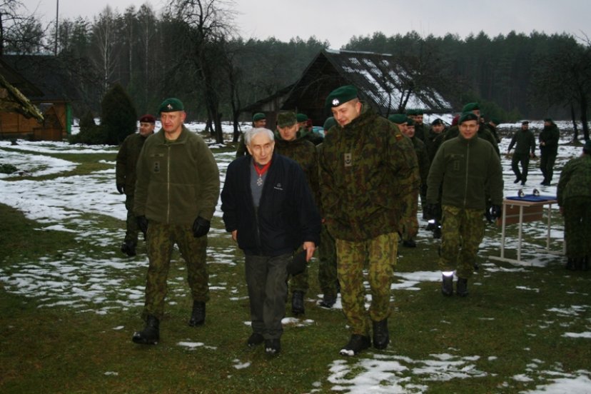 Sausumos pajėgos paminėjo legendinį partizaninio karo Merkinės mūšį