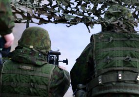 Kariai treniravosi sunkiųjų kulkosvaidžių šaudymo pratybose - 6