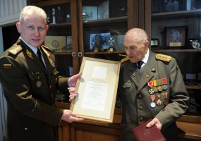 Apdovanotas šimtametis Lietuvos Vietinės rinktinės karys savanoris - 3