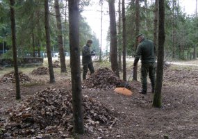Kazlų rūdos poligono kariai šiemet jau trečią kartą surengė akciją „Darom“ - 1