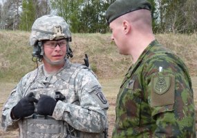 Lietuvos ir JAV kariai dalyvavo bendrose kovinio šaudymo pratybose - 3