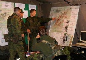 Štabų mokymuose „Sumanus husaras“ buvo vertinami trijų Sausumos pajėgų vienetų štabų gebėjimai - 1