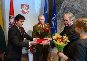 Lietuvos kariuomenės vadui įteiktas Maltos ordino Didysis Karininko Kryžius - 2