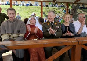 Galingi senovinio kalavijo smūgiai į pergalę Riterių turnyre atvedė 27-rių lietuvį - 3