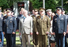 Karinių oro pajėgų vadu paskirtas plk. Audronis Navickas - 2