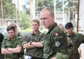 Dalyvauti pratybose „Kardo kirtis 2014“ atvyko Danijos kariai - 5