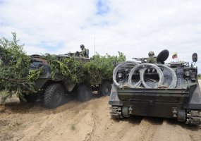 Pratybų „Kardo kirtis 2014“ Latvijoje dienoraštis: karo inžinieriai prakaito negaili - 1