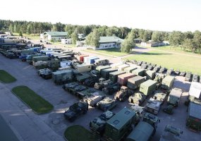 The last military equipment and participants of Saber Strike 2014 are on their way home  - 2