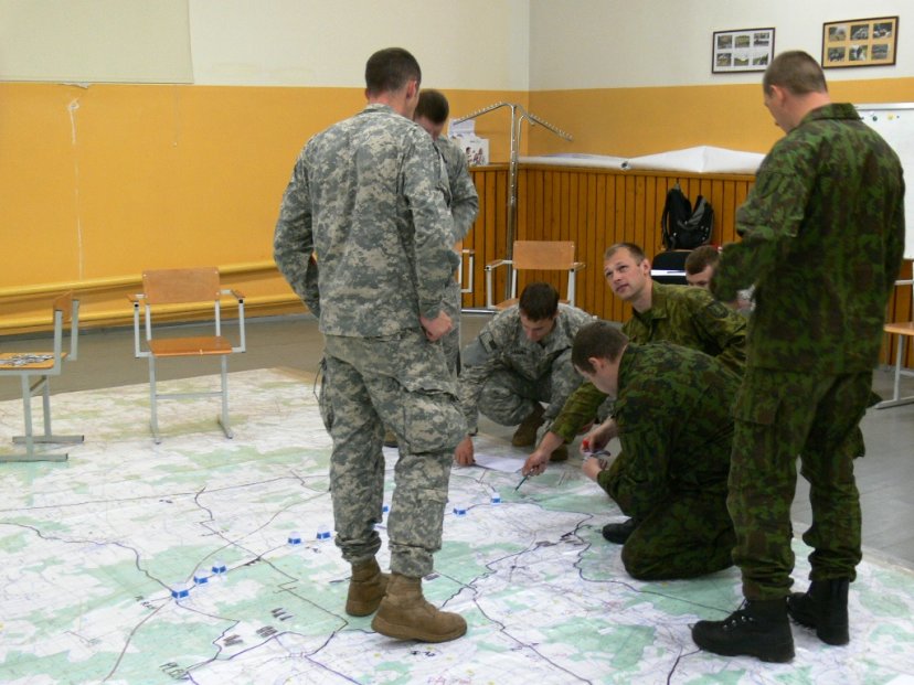 Artileristai tobulinasi kartu su NATO partneriais