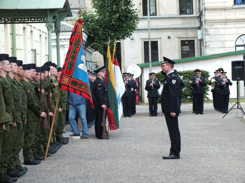 Karinių oro pajėgų vadu paskirtas plk. Audronis Navickas