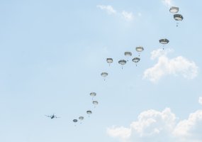 Karščiu alsuojančiose pratybose „Ulono ugnis 2014“  –  Sausumos pajėgų ir JAV kariai - 2