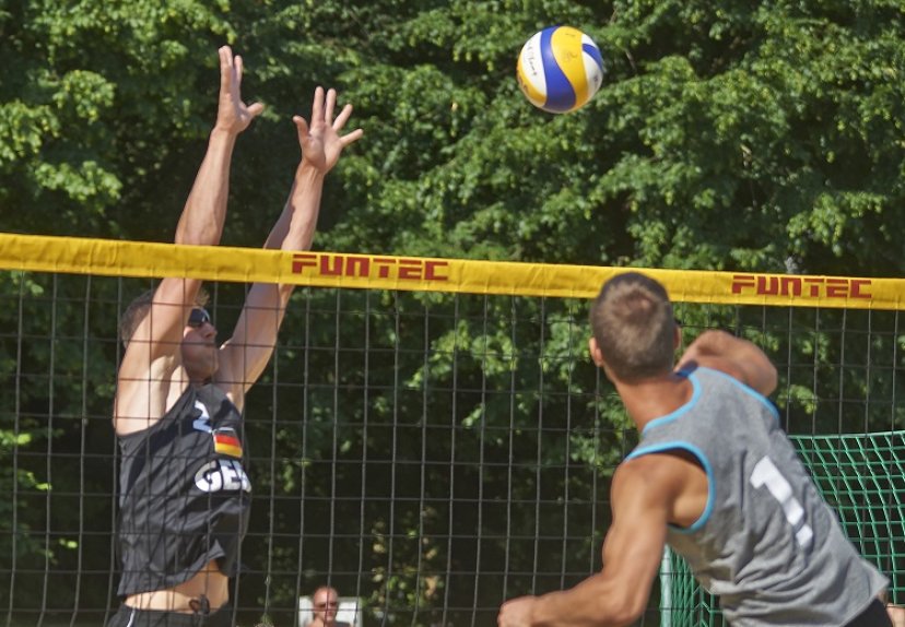 Lietuvos kariuomenės komandos Pirmajame pasaulio kariškių paplūdimio tinklinio čempionate 