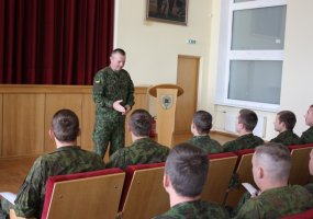 Pagal naujas mokymo programas parengtas pirmasis Puskarininkių karjeros I pakopos kursas - 4