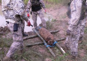 Inžinerijos bataliono kariai patirtimi dalijosi su Latvijos kariais bendrose sprogmenų... - 4