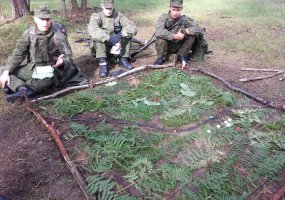 Kariai savanoriai Pėstininkų skyriaus vado - vyr. šaulio kurso metu demonstravo ryžtą ir stiprią... - 1