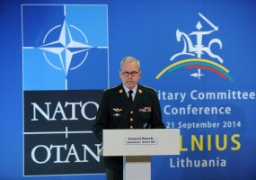 Lietuvos kariuomenės vadas: „Dabar svarbiausia Lietuvos kariuomenės užduotis – tinkamai atlikti... - 1