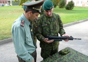Juozo Vitkaus inžinerijos batalione lankėsi svečiai iš Armėnijos  - 4