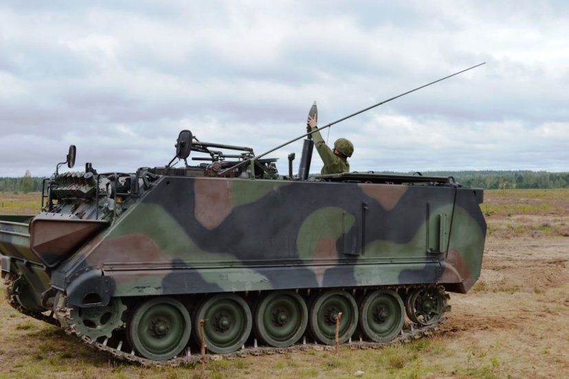 Kęstučio bataliono minosvaidininkai vykdė kovinio šaudymo pratybas iš 120 mm minosvaidžio...