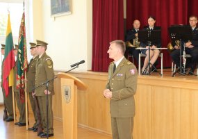 Lietuvos kariuomenės mokyklos viršininko pareigas pradeda eiti plk. ltn. Stasys Paldūnas - 3