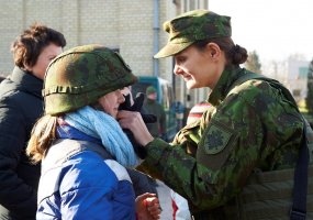Per pratybas kariai savanoriai bendradarbiauja su Švenčionių ir Molėtų rajonų gyventojais  - 5