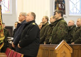 Lietuvos kariuomenės dienos proga dragūnams įteikti vėlukai - 2