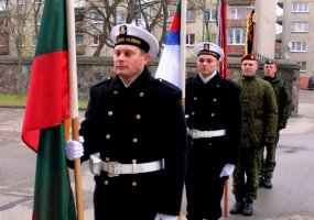 Lietuvos kariuomenės dienos proga dragūnams įteikti vėlukai - 4