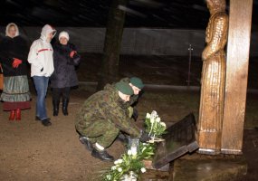Sausumos pajėgų kariai pagerbė Laisvės gynėjus - 6