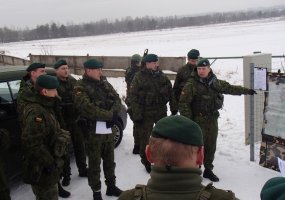 Brigados „Geležinis Vilkas“ kariai treniravosi planuoti karines operacijas - 3