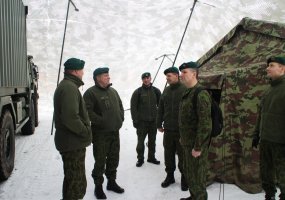 Lietuvos kariuomenės vadas lankėsi Juozo Vitkaus inžinerijos batalione  - 3