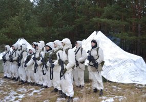 Karinių jūrų pajėgų Jaunesniųjų karininkų vadų mokymų kariai dalyvavo žiemos mokymuose - 4