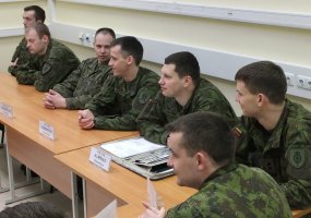 Lietuvos karo akademijoje prasidėjo kuopos vadų lyderių kursai - 2