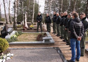 Kariai ir artimieji minėjo 12-ąsias Karinių oro pajėgų karių žūties metines  - 1