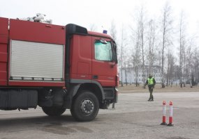 Aviacijos bazėje vyko Specialiųjų transporto priemonių vairuotojo kursas - 2