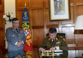 Lietuvos kariuomenės vadas su oficialiu vizitu lankėsi Portugalijoje - 4