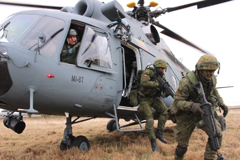 Baigėsi Dragūnų bataliono I kuopos skyrių vertinamosios pratybos „Drakono skrydis“