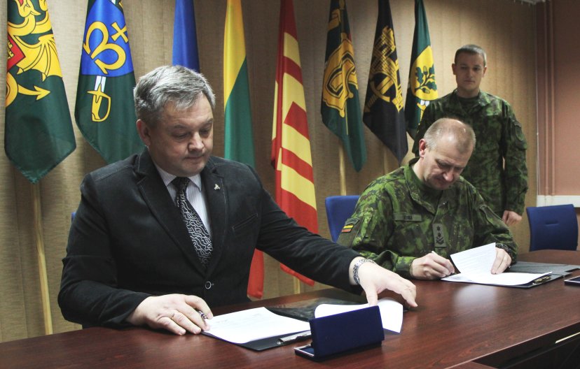Sausumos pajėgos tęs bendradarbiavimą su Vilniaus apskrities savanoriais kūrėjais