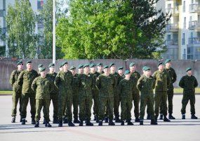 LDK Gedimino štabo batalione apdovanoti iš trijų tarptautinių NATO operacijų grįžę kariai  - 1