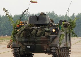 Pažintis su pratybų „Saber Strike - 1