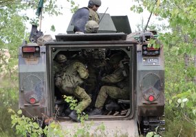 Pažintis su pratybų „Saber Strike - 3