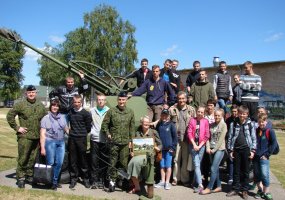 Oro gynybos batalione įpusėjo aktyviausias ir darbingiausias metų mėnuo  - 1