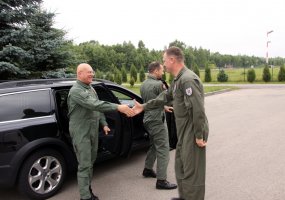 Aviacijos bazėje Šiauliuose lankėsi Italijos karinių oro pajėgų vadas - 1