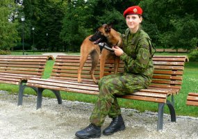 Būsimuosius karius tarnyboje pasitiks ir naujoji keturkojė Karo policijos pareigūnė - 5