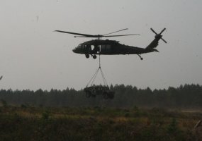 Lietuvos ir JAV karių pratyboms pasitelkti ir sąjungininkų sraigtasparniai „Black Hawk“ - 3