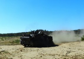 Šarvuočio M 113 vado kursus baigę kariai gebės tinkamai vadovauti - 3
