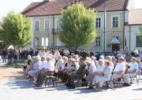 Baltijos kelio ir Juodojo kaspino dieną Marijampolėje paminėtas ir partizanų Tauro apygardos... - 1
