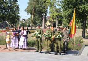 Baltijos kelio ir Juodojo kaspino dieną Marijampolėje paminėtas ir partizanų Tauro apygardos... - 3