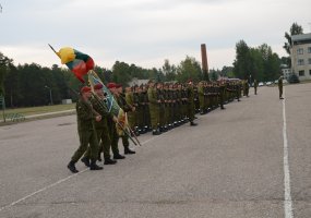 Mokomajame pulke savo šaliai iškilmingai prisiekė 123 kariai  - 4