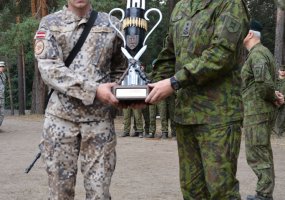 Geriausio Sausumos pajėgų skyriaus varžybose triumfavo Latvijos karių skyrius - 1