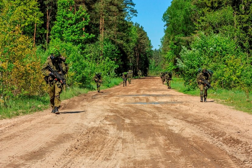 Lietuvos kariuomenės mokymuose dalyvaus Lietuvos policijos mokyklos kursantai